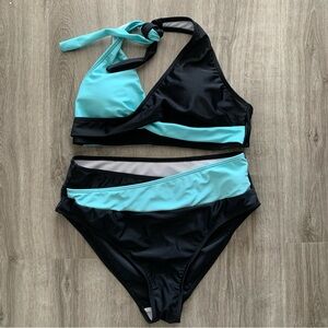 Women’s 2-Piece Bikini Swimsuit Black & Light Blue Retro 50’s Colorblock Size M